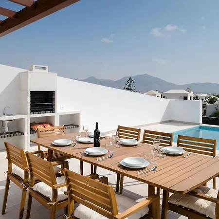 Villas Altos De Lanzarote * 普拉亚布兰卡